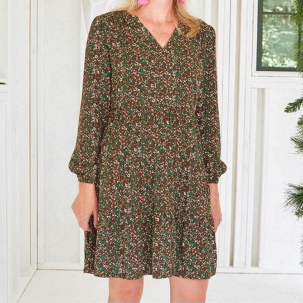 Matilda Jane Fabulously Floral Dress Green sz M Tiered‎